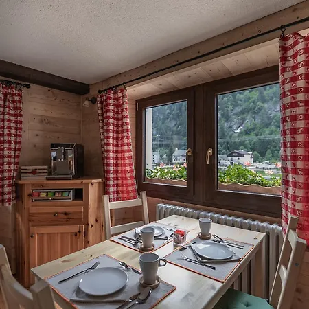 Corno Creil Gasthof